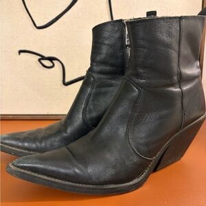 Zara Black Leather Ankle Boots